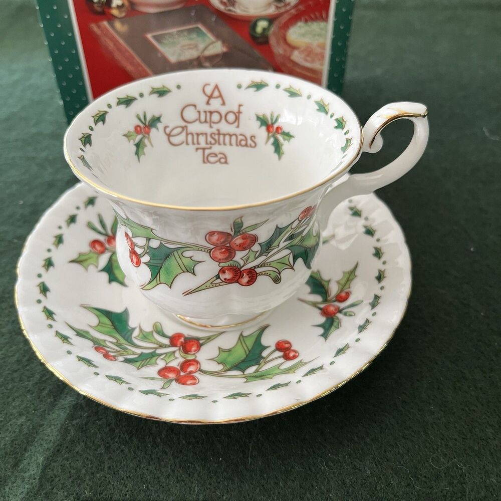 A Cup of Christmas Tea Cup & Saucer Set 1990's Waldman Bone China Taiwan Vint